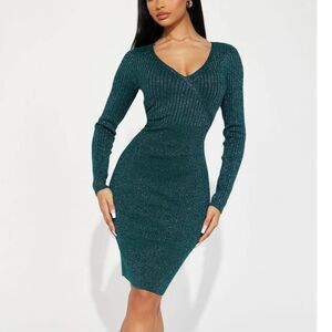 Fashion Nova Majestic Serena V Neck Midi Dress S NWT Hunter Green Metallic Teal